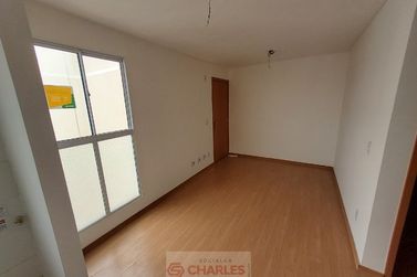 Apartamento para alugar - 42m&sup2; - Centro