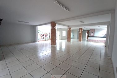 Sala Comercial para alugar - 350m&sup2; - Centro