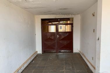 Casa &agrave; venda - 131m&sup2; - Centro