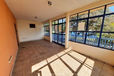 Sal&atilde;o Comercial para alugar - 160m&sup2; - Centro