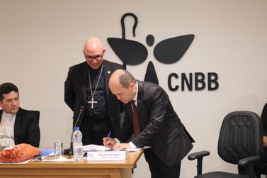 CNBB e IFSULDEMINAS assinam ''termo de adesão'' para capacitações