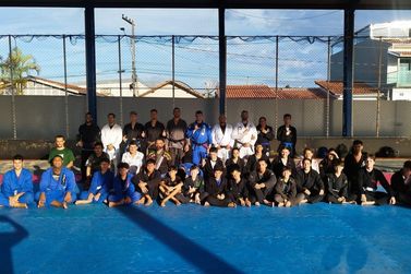 Mestre Dod&ocirc; Valentim participa de Semin&aacute;rio de Jiu-Jitsu em Alterosa