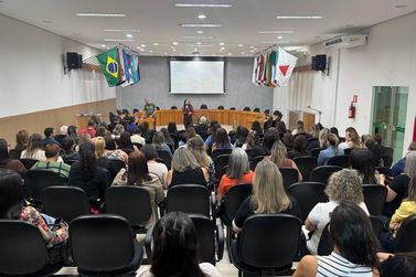 AMEG discute bullying e compartilha boas pr&aacute;ticas em C&acirc;mara T&eacute;cnica de Educa&ccedil;&atilde;o