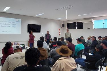 SRS capacita agentes para controle de insetos transmissores da doen&ccedil;a de Chagas