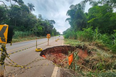 Prefeitura de Pitangui inicia obra para acabar com cratera na BR-352