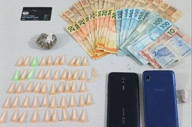 Dupla é presa vendendo cocaína e maconha em São Carlos do Ivaí