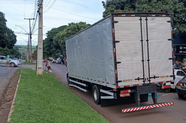 Idoso morre atropelado por caminhão após colisão em Paraíso do Norte