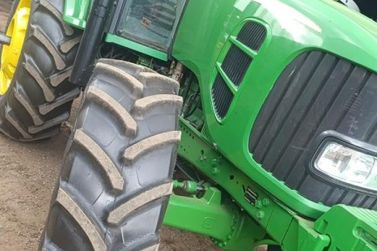 Trator é furtado no fim de semana em fazenda na região da Piracema
