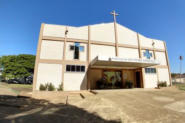 Festa do Padroeiro S&atilde;o Pedro Ap&oacute;stolo ter&aacute; quermesse, leil&otilde;es e show de pr&ecirc;mios em Inaj&aacute;