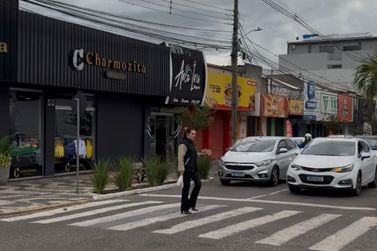 Jogo do Brasil: Aciap recomenda fechamento do com&eacute;rcio &agrave;s 13h em Paranava&iacute;