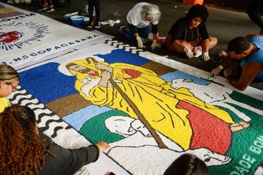 Tapetes de Corpus Christi e a Tradi&ccedil;&atilde;o Brasileira