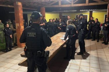 Dez pessoas s&atilde;o presas em opera&ccedil;&atilde;o realizada na regi&atilde;o