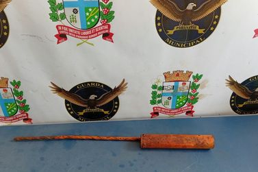Idoso de 84 anos &eacute; agredido com barra de ferro em Paranava&iacute;