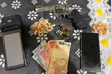 Pol&iacute;cia Civil prende cinco pessoas e apreende drogas, arma e muni&ccedil;&otilde;es em Nova Esperan&ccedil;a