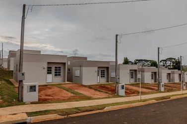 Prefeitura orienta moradores sobre atendimento do Residencial Bem Viver em Paranava&iacute;