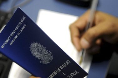 Procurando emprego? Ag&ecirc;ncia do Trabalhador tem 416 vagas em Paranava&iacute;