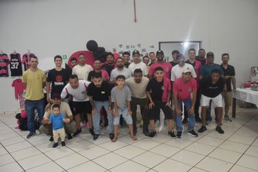 Duas d&eacute;cadas de paix&atilde;o, a saga da equipe &ldquo;Suc&atilde;o&rdquo; em Nova Esperan&ccedil;a