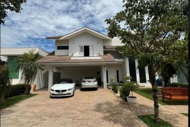 Casa &agrave; venda - 360m&sup2; - Condom&iacute;nio Mont Blanc