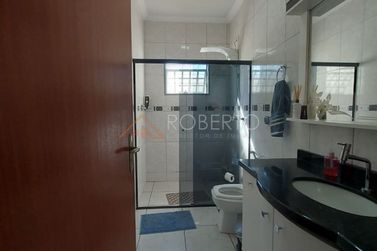Casa &agrave; venda - 428m&sup2; - Jardim Ouro Branco