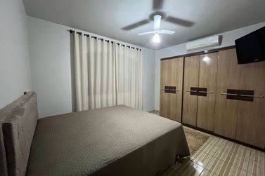 Casa para alugar - 416m&sup2; - Centro