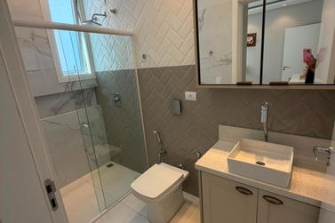 Casa &agrave; venda - 450m&sup2; - Condom&iacute;nio Green Park