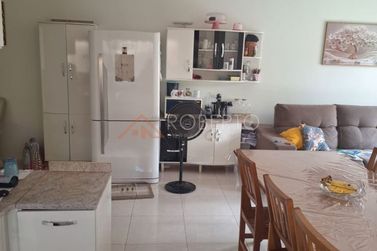 Casa &agrave; venda - 255m&sup2; - Jardim S&atilde;o Jorge