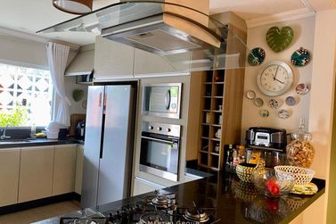 Casa &agrave; venda - 349m&sup2; - Jardim Santos Dumont