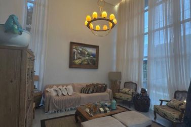 Casa &agrave; venda - 230m&sup2; - Condom&iacute;nio Arauc&aacute;ria