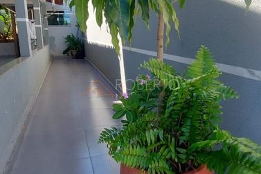 Casa &agrave; venda - 170m&sup2; - Jardim Igua&ccedil;u