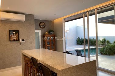 Casa &agrave; venda - 267m&sup2; - Condom&iacute;nio Flamboyant