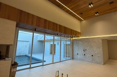 Casa &agrave; venda - 405m&sup2; - Jardim Guanabara