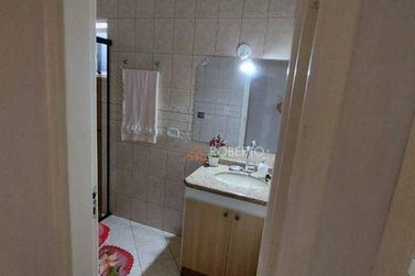 Casa &agrave; venda - 320m&sup2; - Jardim Ouro Branco