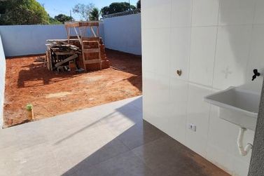 Casa &agrave; venda - 80m&sup2; - Jardim S&atilde;o Jo&atilde;o