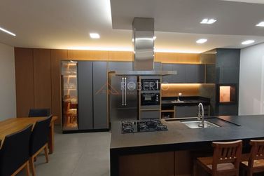 Casa &agrave; venda - 360m&sup2; - MONTE CRISTO