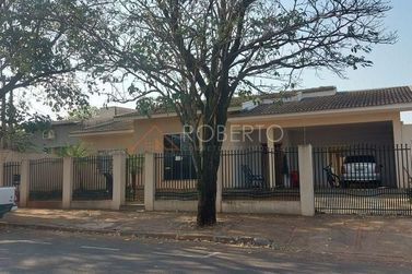 Casa &agrave; venda - 367m&sup2; - Jardim S&atilde;o Jorge
