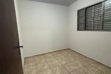Casa para alugar - 45m&sup2; - Jardim Santos Dumont