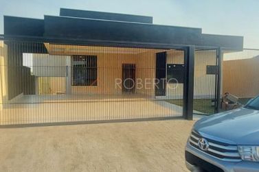 Casa &agrave; venda - 450m&sup2; - Jardim O&aacute;sis
