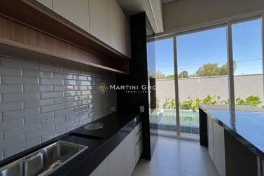 Casa &agrave; venda - 187m&sup2; - Condom&iacute;nio Bougainville