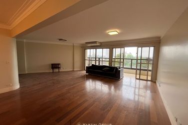 Apartamento para alugar - 287m&sup2; - Centro