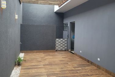 Casa &agrave; venda - 140m&sup2; - Jardim Ouro Branco