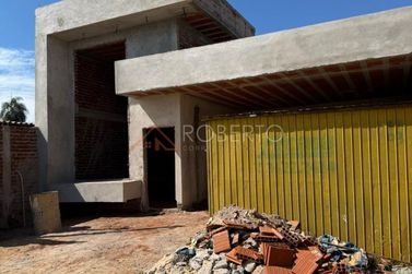 Casa &agrave; venda - 251m&sup2; - Residencial Campestre
