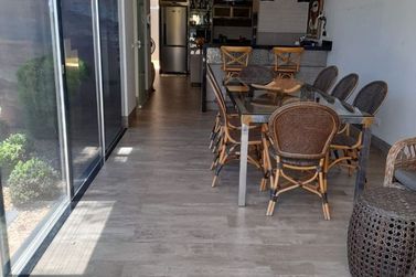 Casa &agrave; venda - 180m&sup2; - Centro