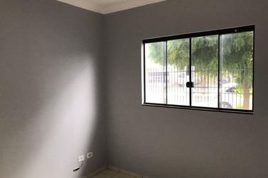 Casa &agrave; venda - 94m&sup2; - Jardim Monte Cristo