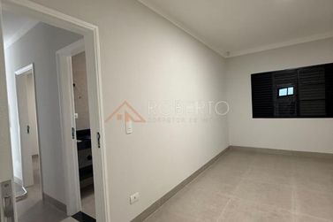 Casa &agrave; venda - 300m&sup2; - Jardim Santos Dumont