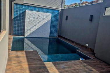 Casa &agrave; venda - 184m&sup2; - Jardim Ouro Branco