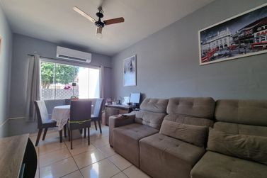 Casa &agrave; venda - 150m&sup2; - Monte Cristo