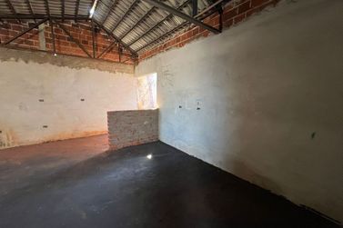 Casa &agrave; venda - 200m&sup2; - H&eacute;lio Lopes
