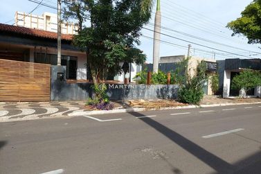 Sala Comercial &agrave; venda - 760m&sup2; - Centro