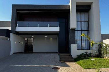 Casa &agrave; venda - 305m&sup2; - Condom&iacute;nio Parthenon