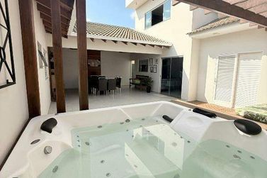 Casa &agrave; venda - 204m&sup2; - Jardim das Palmeiras